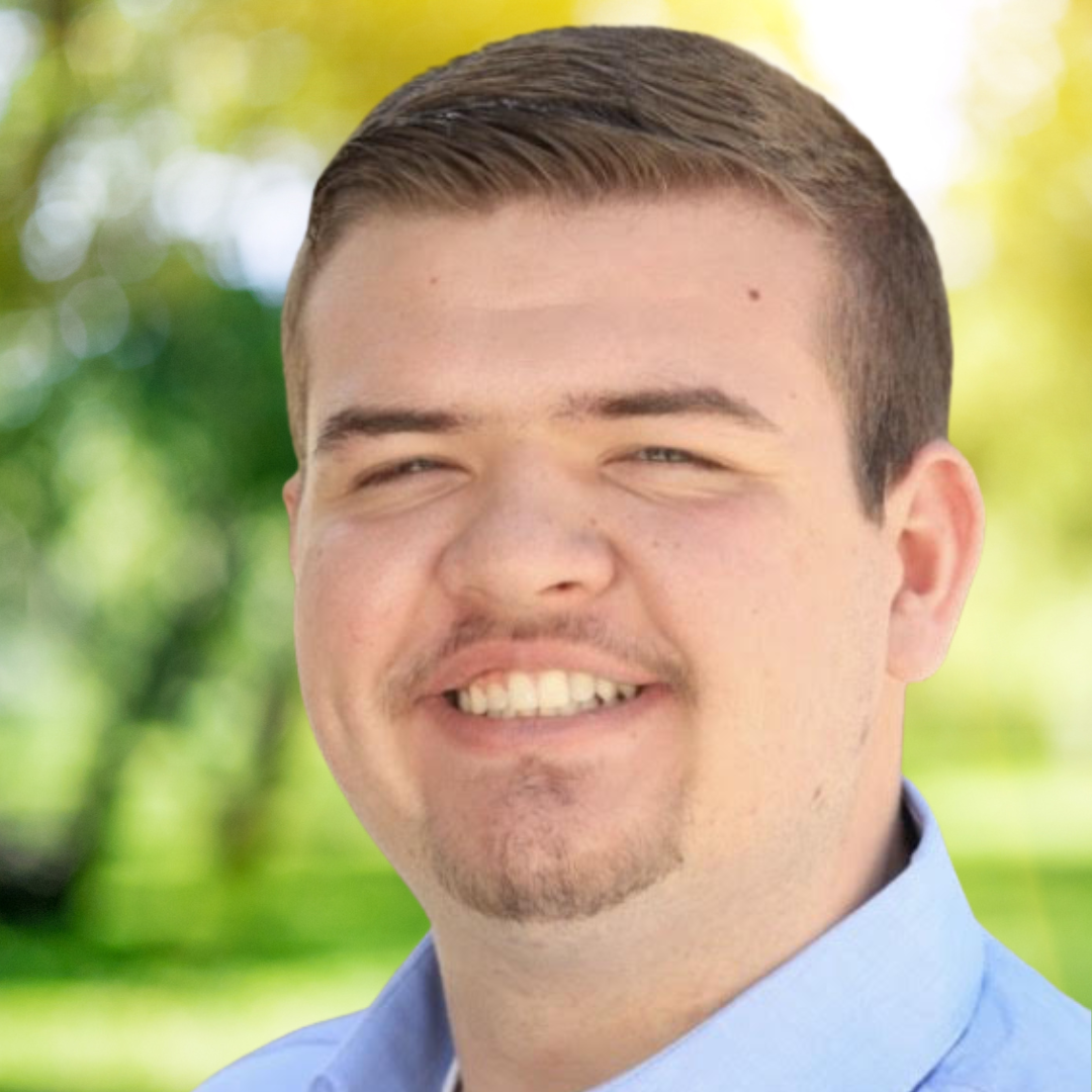SquareHeadshot-Ian2026